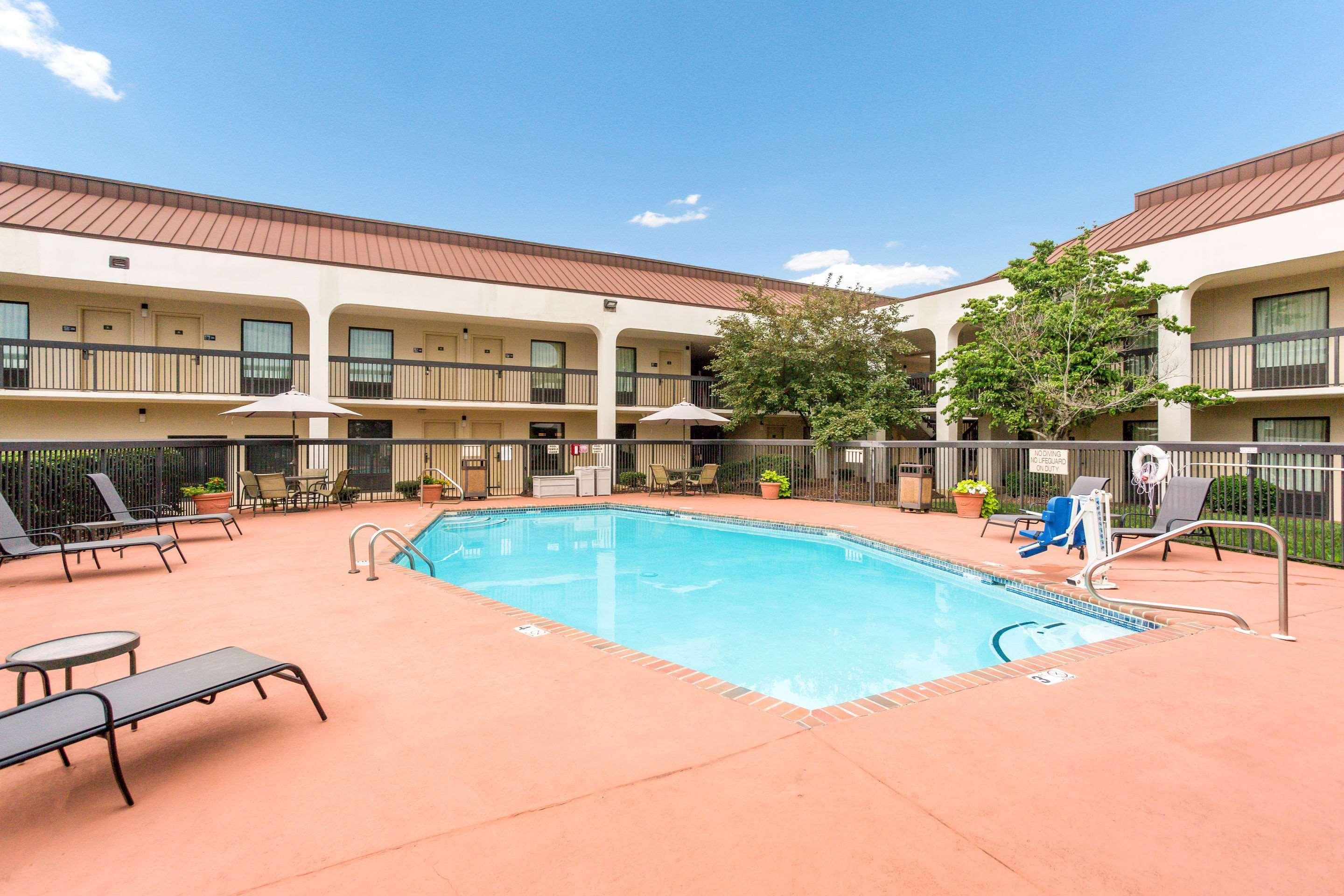 Quality Inn - Hamilton Place Chattanooga Exterior photo