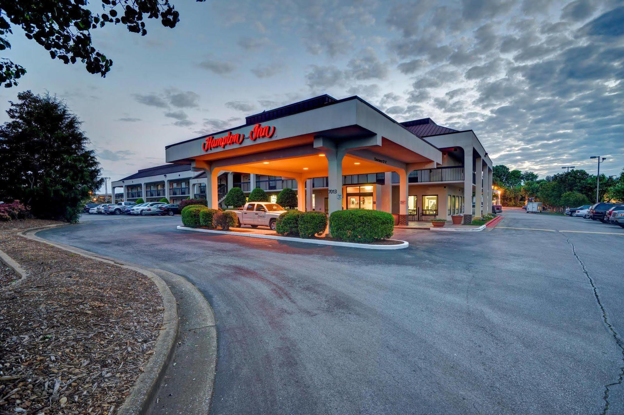 Quality Inn - Hamilton Place Chattanooga Exterior photo