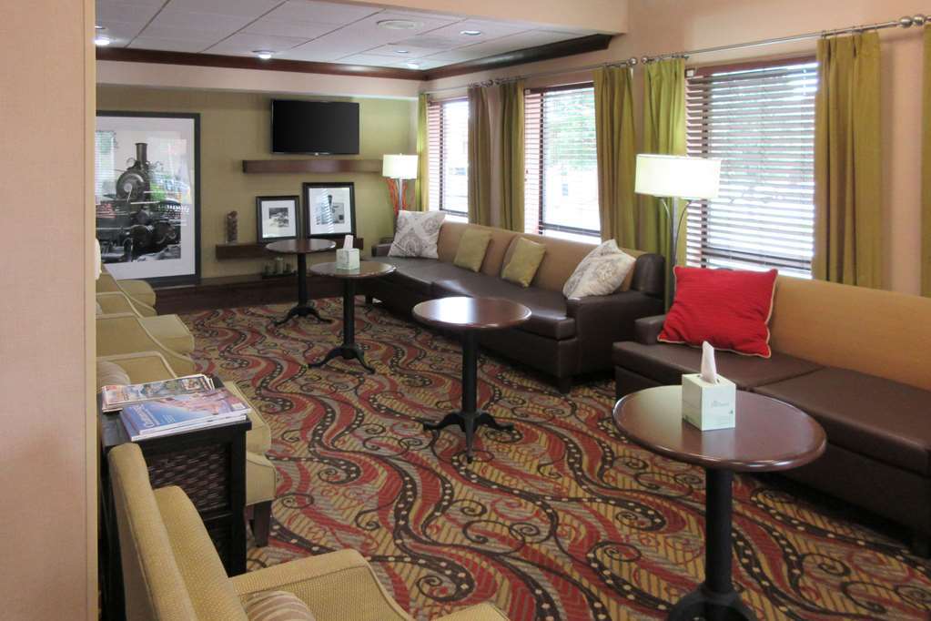 Quality Inn - Hamilton Place Chattanooga Interior photo